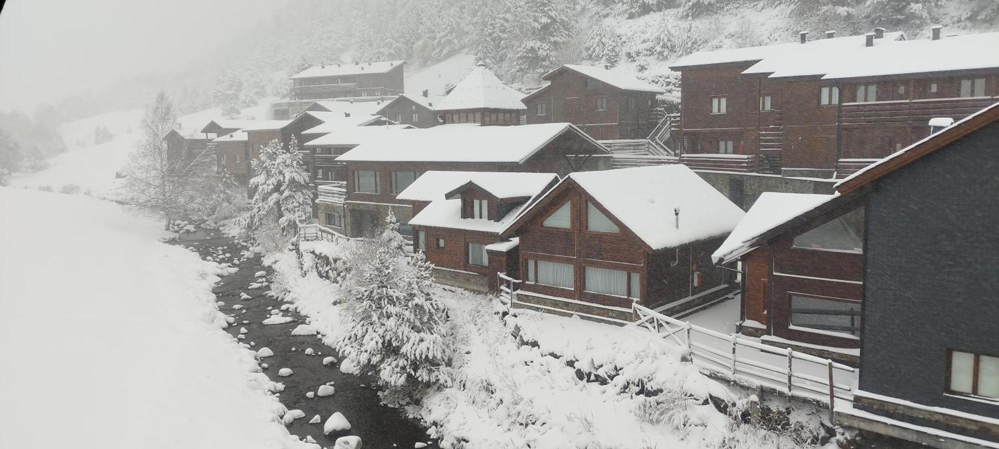 Cabana De Madera Valle De Incles Orenetes Εξωτερικό φωτογραφία